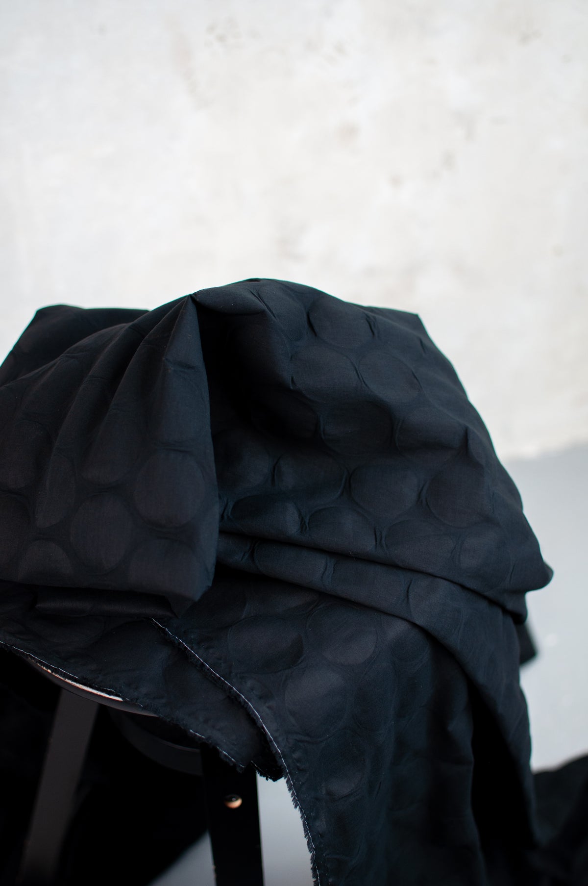 Maru Black Japanese Enshuku