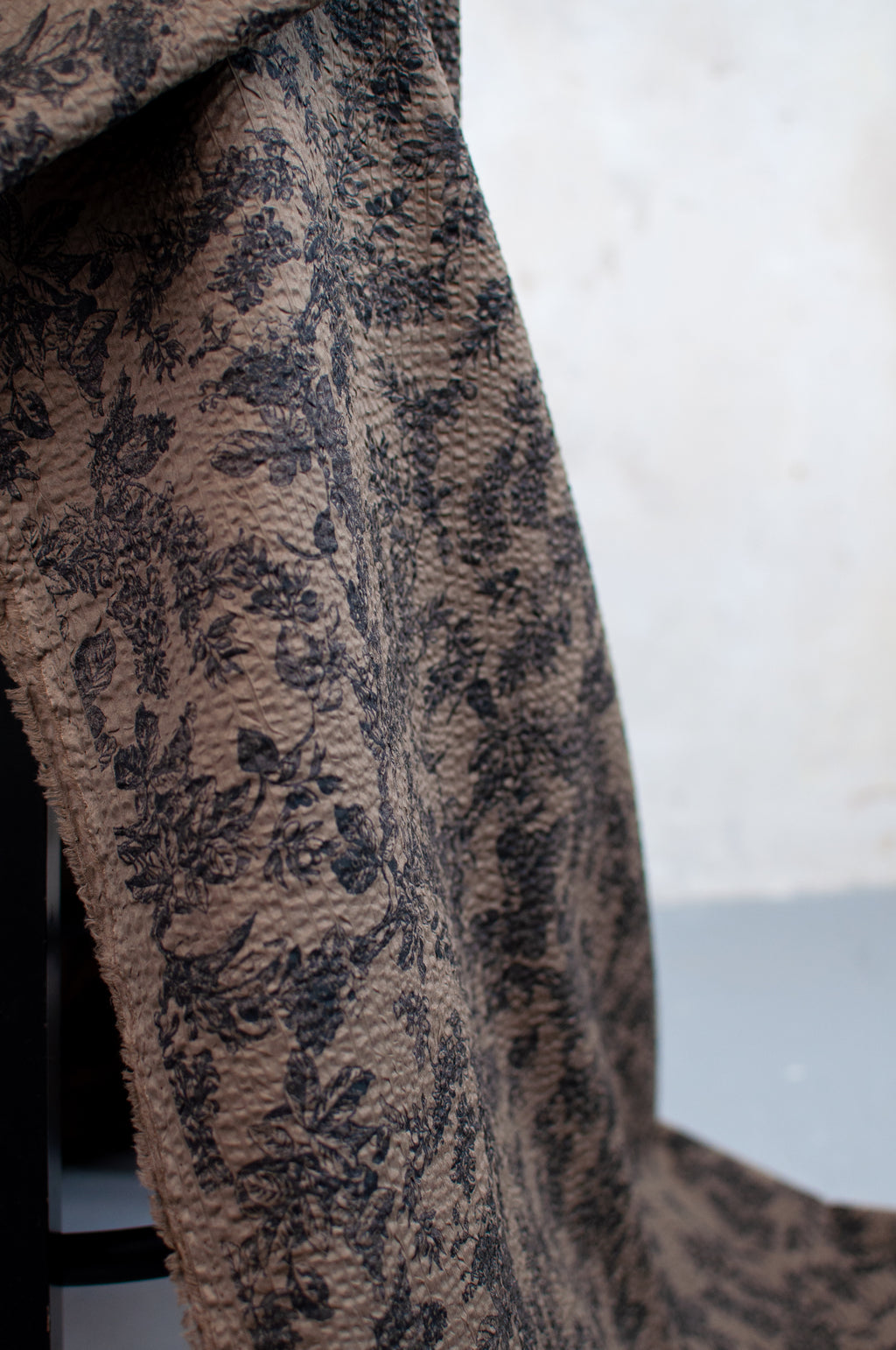 Mori Brown Toile De Jouy Japanese Seersucker